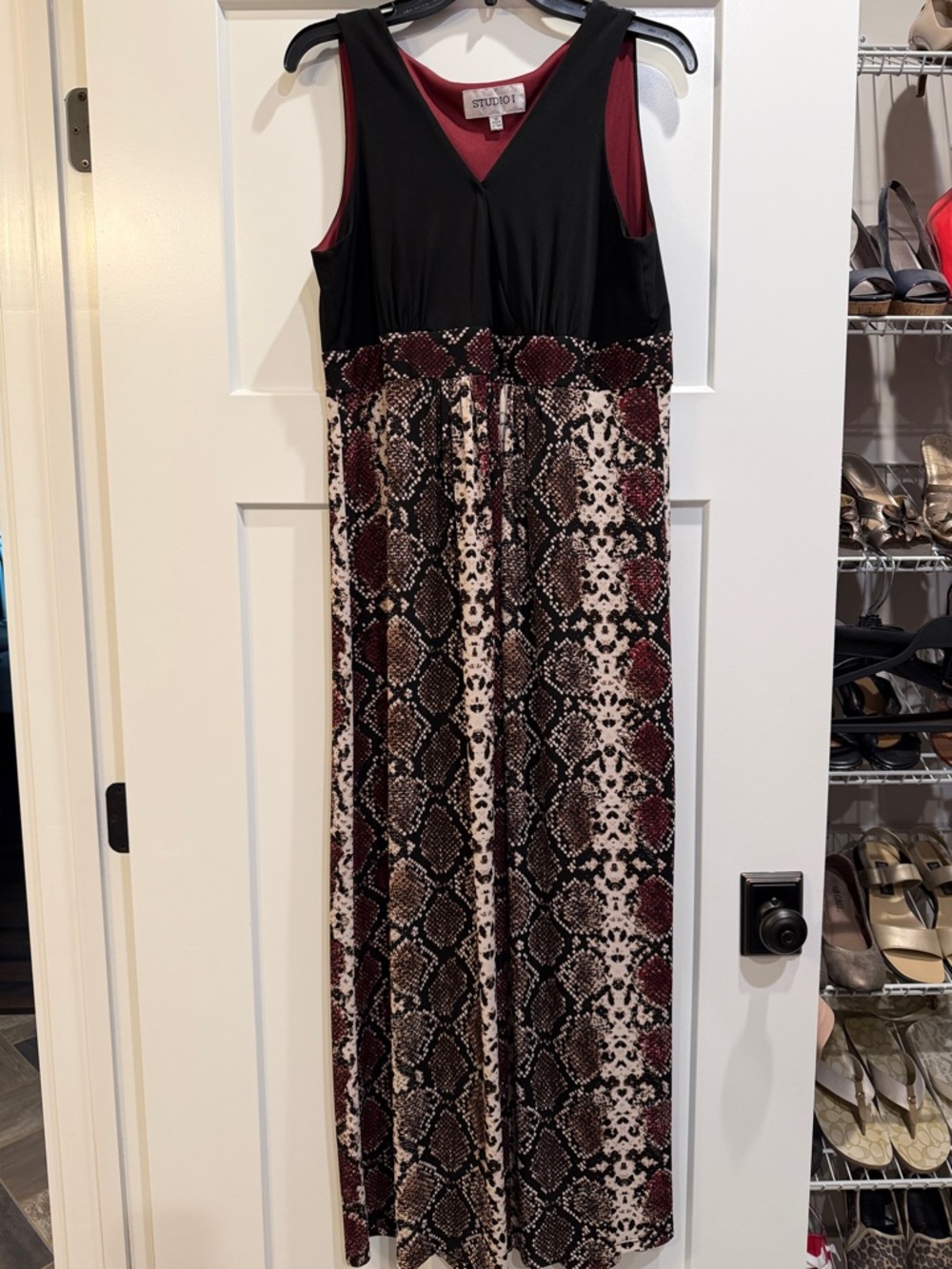 Studio I Black Bodice Maxi Dress with Burgundy & Brown Snake-Print Size 14